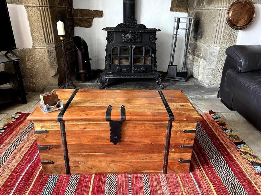 17Th Century Cottage With Hidden Garden Steeton Luaran gambar
